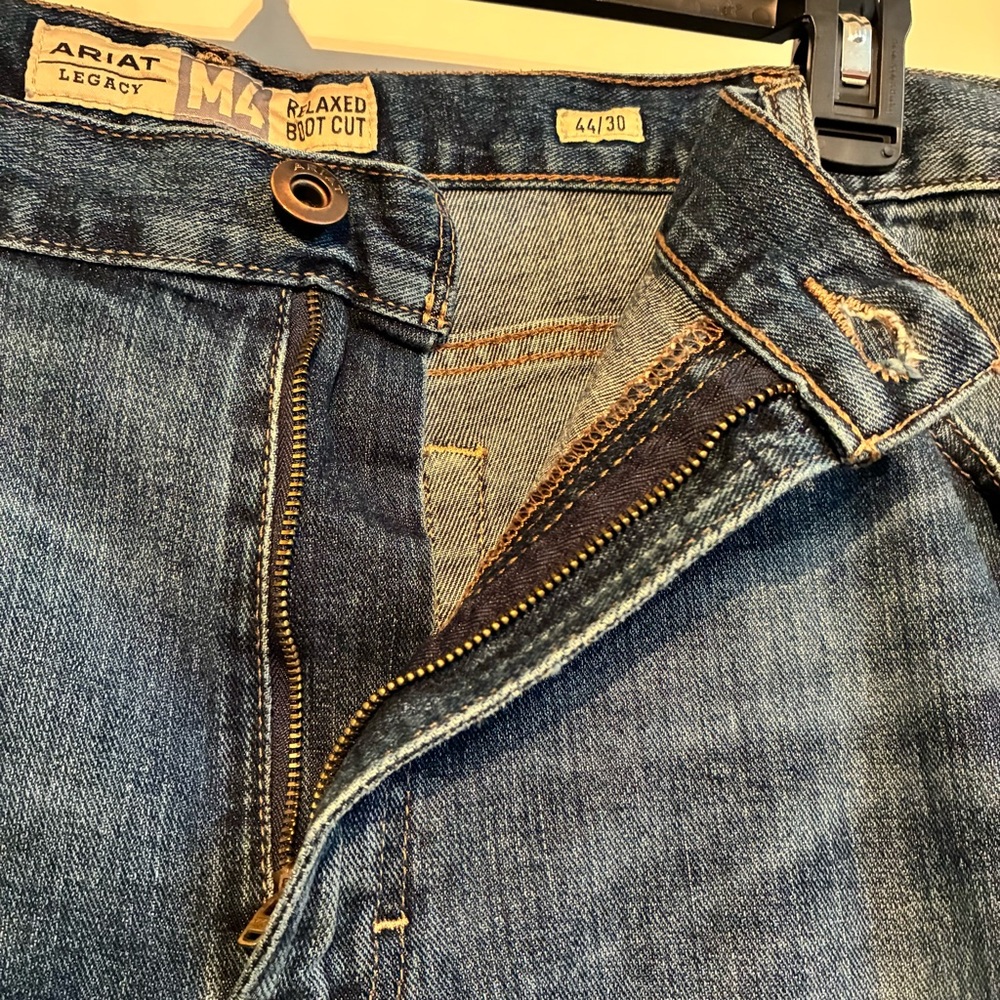 Ariat Legacy M4 Relaxed Boot Cut Men's Jeans**ALTERED**READ - Picture 8 of 16